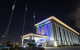 Holiday Inn Express - Newark Airport - Elizabeth By Ihg